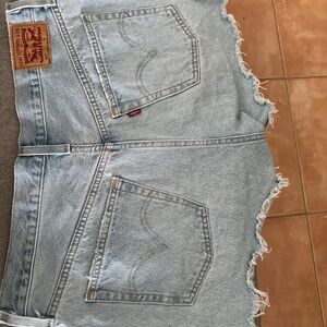 Levi’s 501 denim shorts
